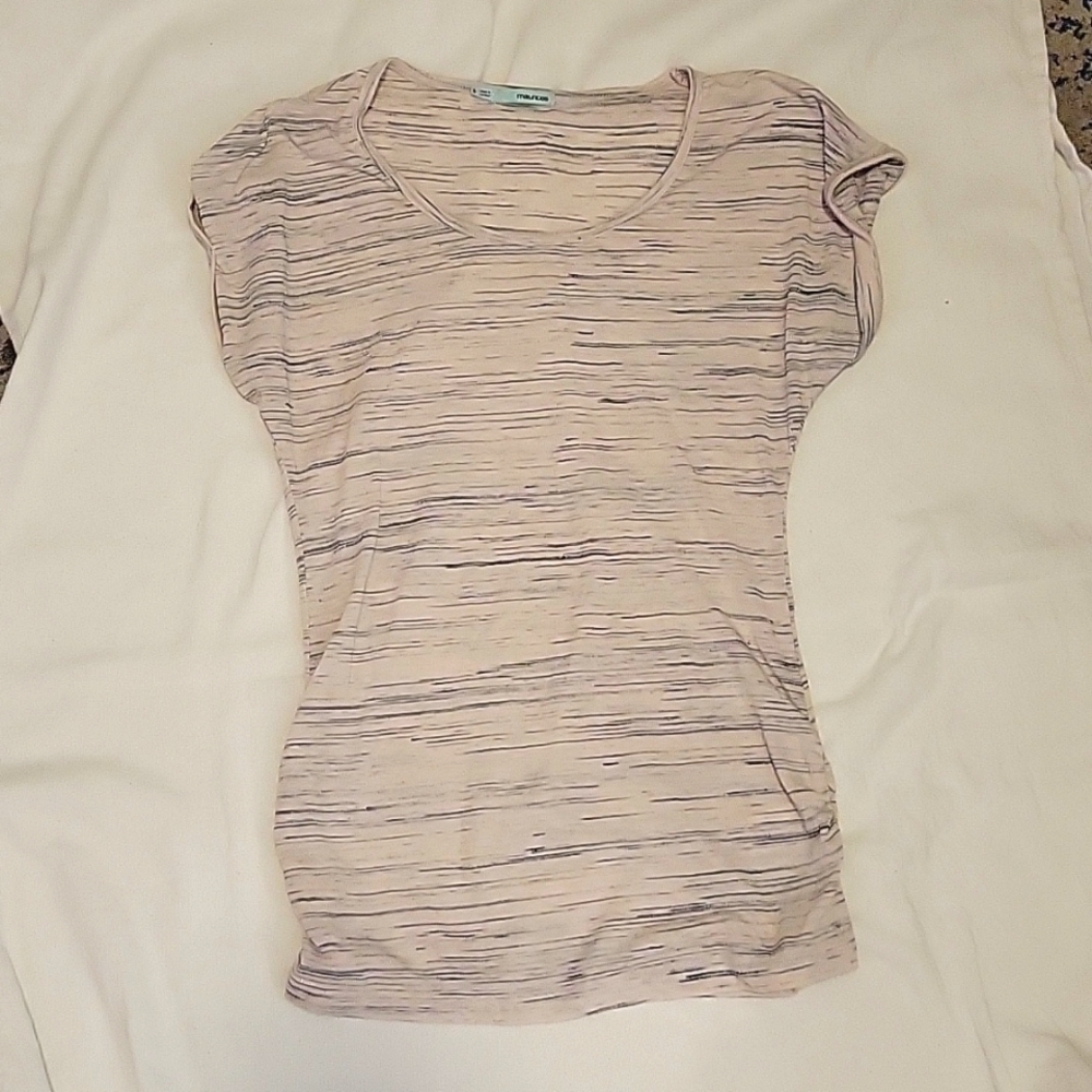 Striped short sleeve top